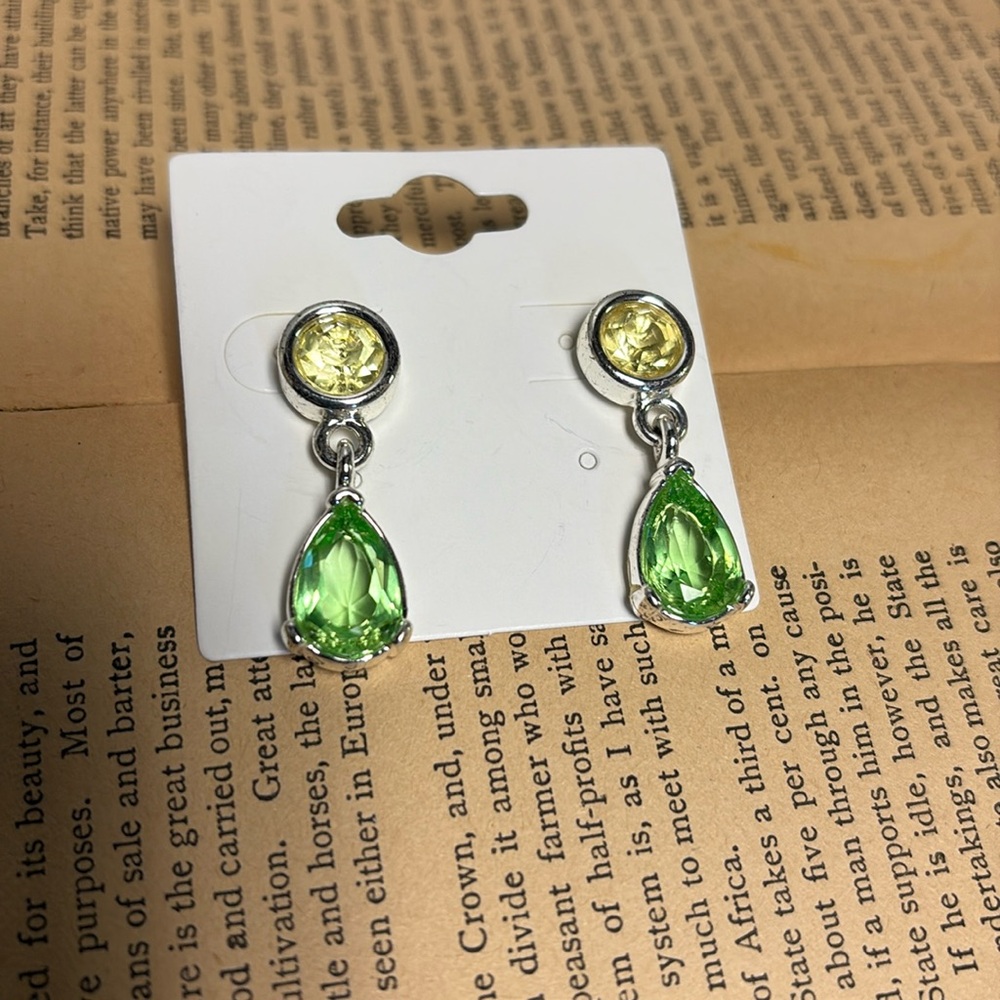 Vintage Monet tear drop earrings